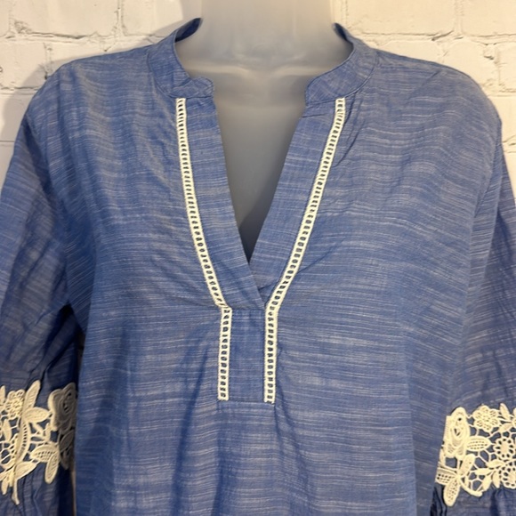 Loft beautiful cotton blouse with lace - Picture 2 of 7